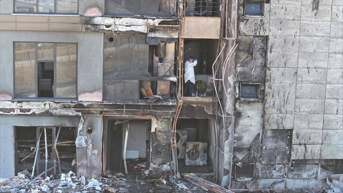 Diyarbakır'da plazada yangın: 5 kişi etkilendi
