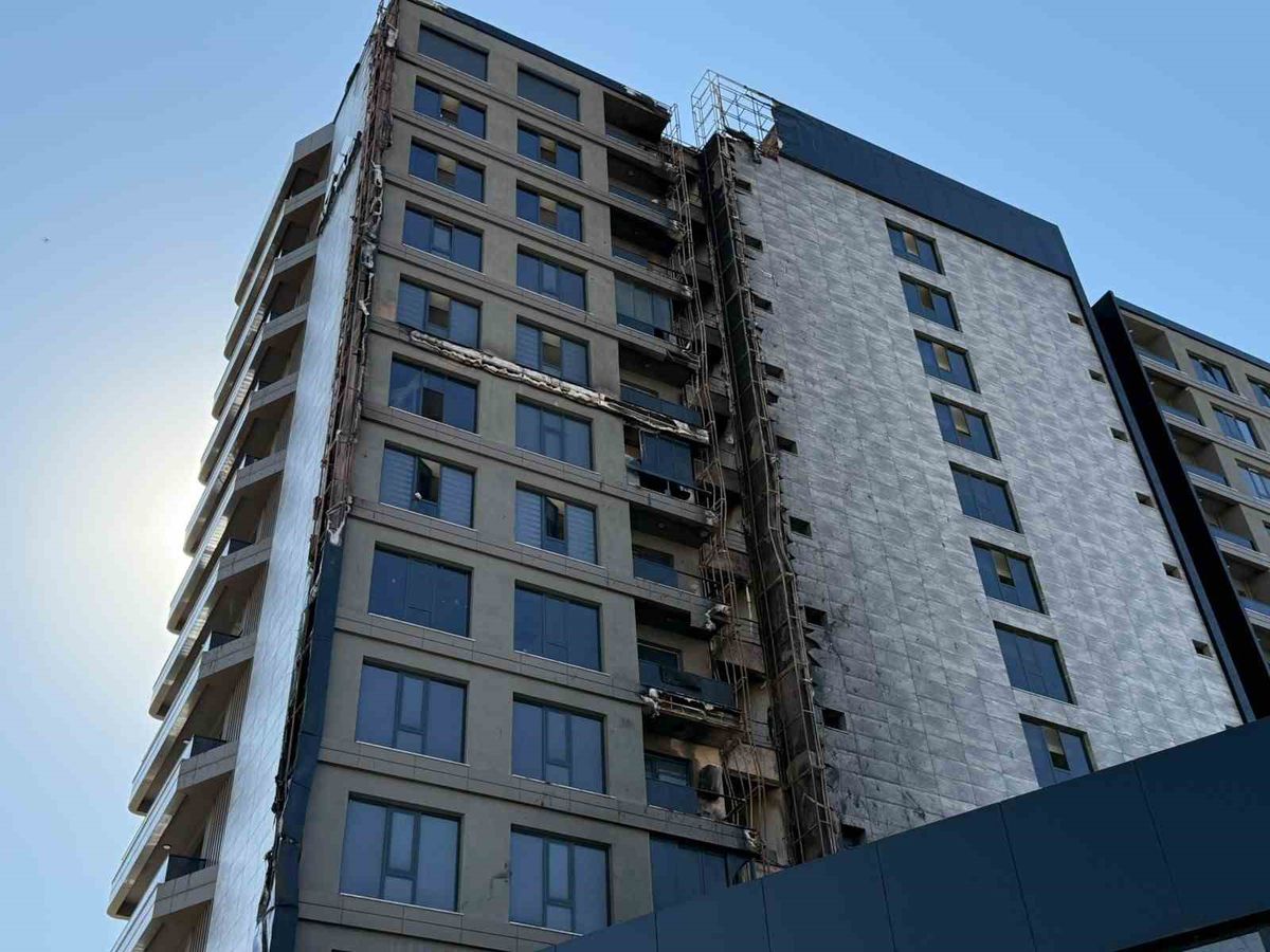 Diyarbakır'da 12 Katlı Plazada Yangın