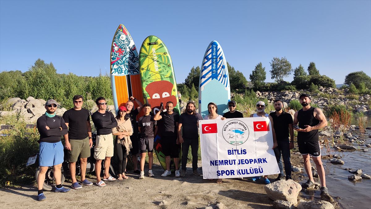 Nemrut Krater Gölü'nde SUP ve Kano Keyfi