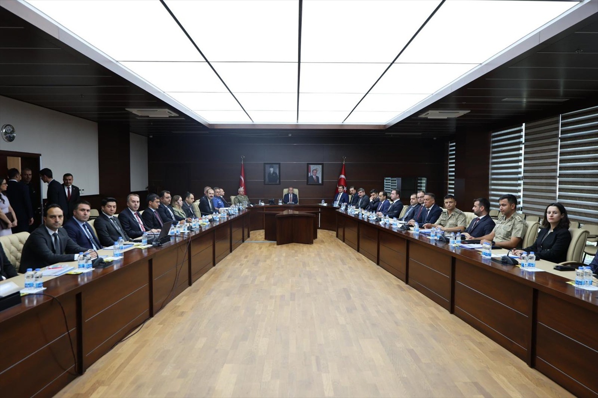 Elazığ'da Güvenlik Toplantısı Yapıldı