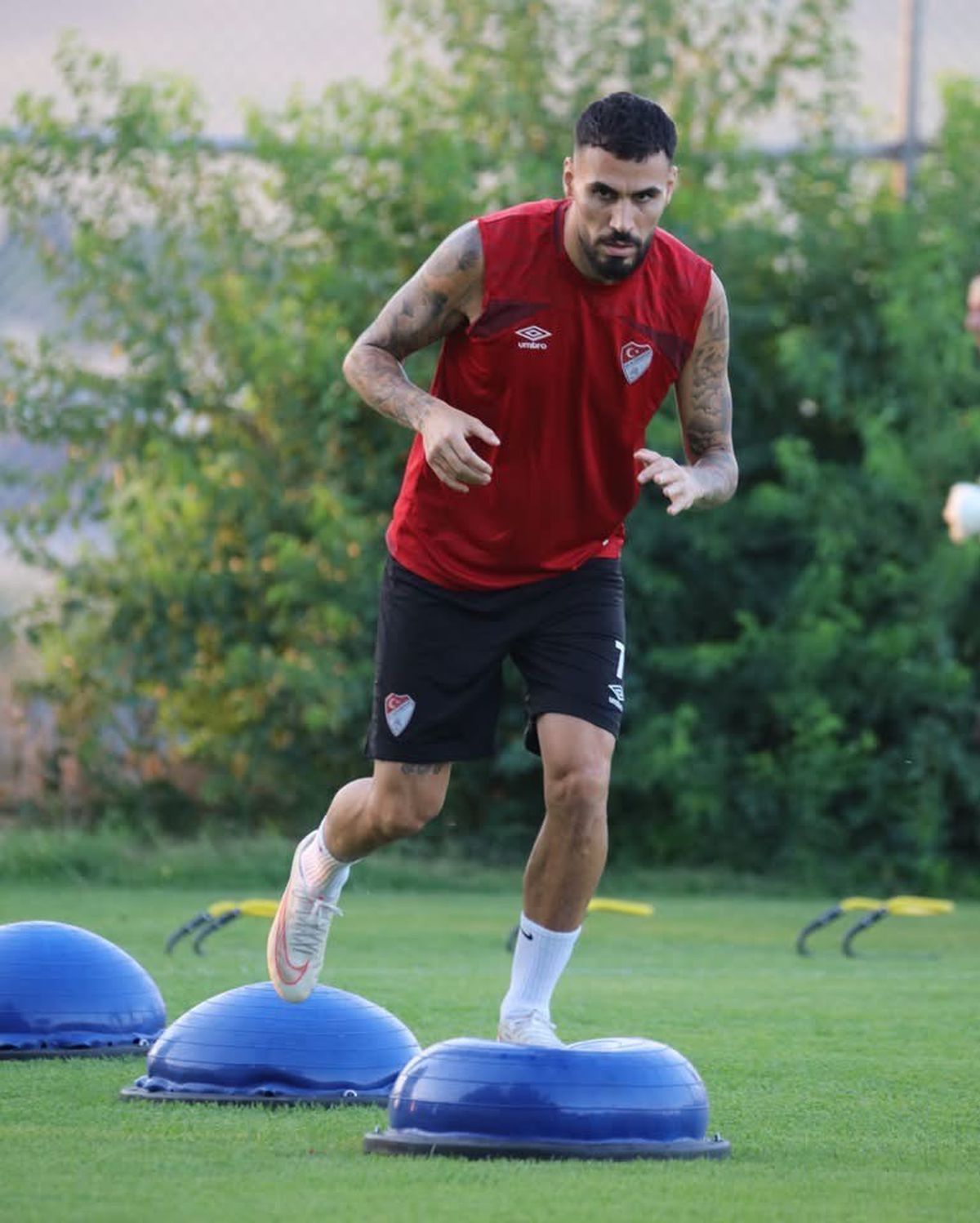 Elazığspor, Yeni Sezon Hazırlıklarına Elazığ'da Devam Ediyor