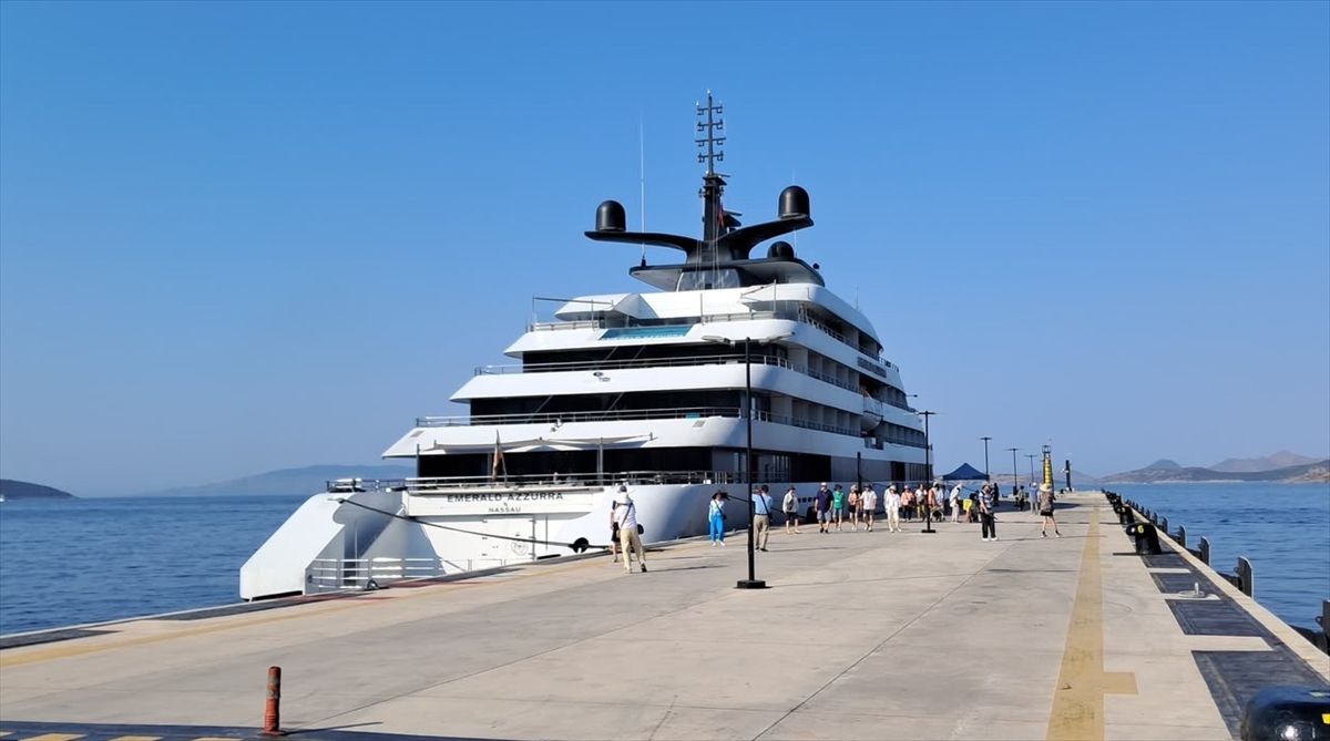 Emerald Azzurra Bodrum'a 93 Turist Getirdi