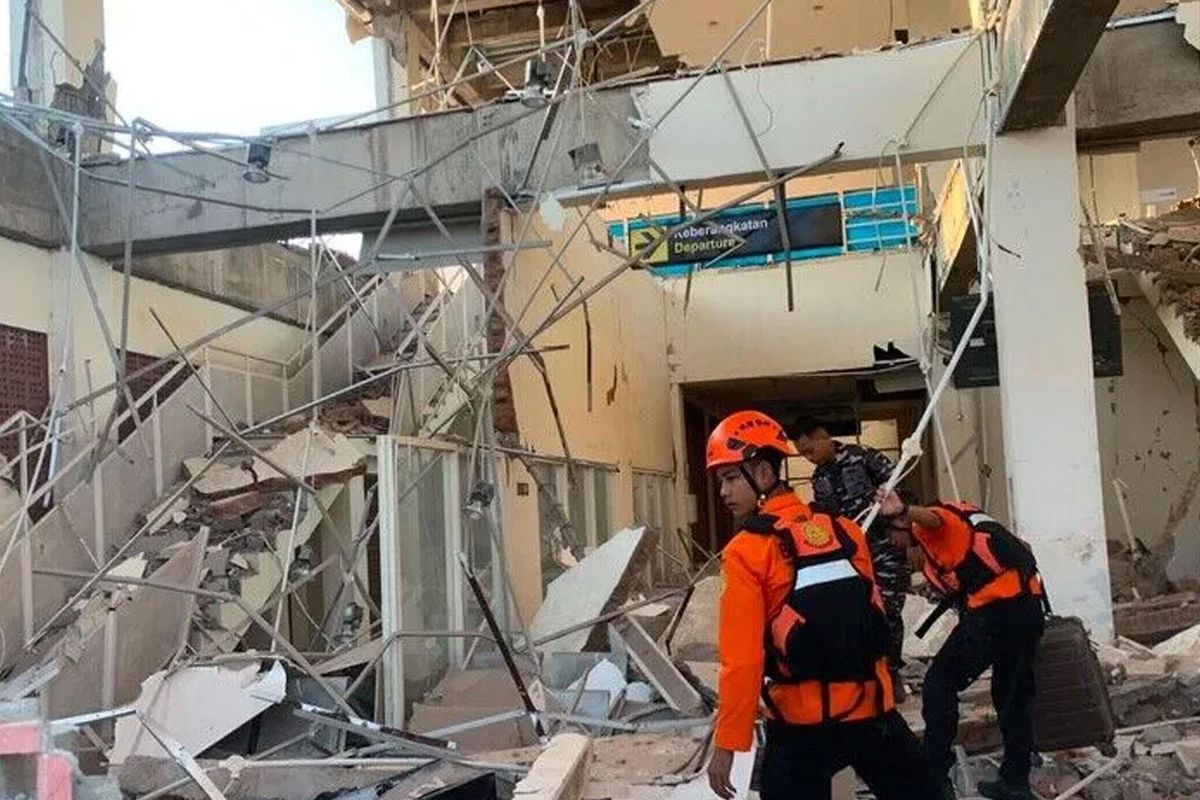 Ülke tarihinin en ölümcül depreminde ölü sayısı her geçen gün artıyor