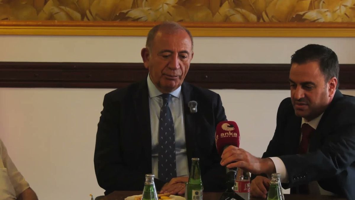Tekin: Siyaset bir zenginleşme aracı değildir