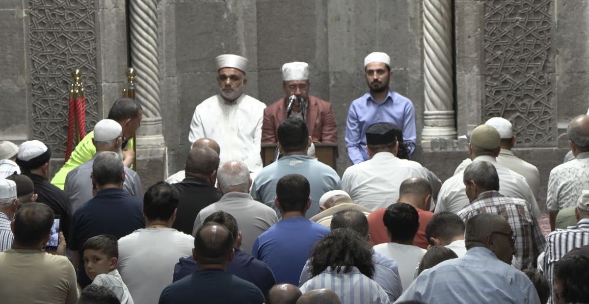 Kayseri'de Mevlit Kandili coşkusu