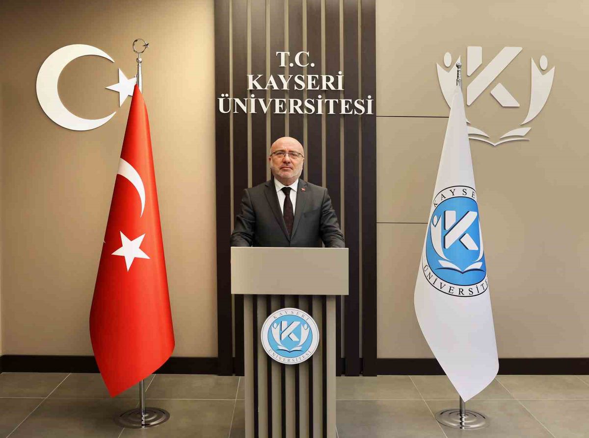 KAYÜ Rektörü Karamustafa’dan Mevlid Kandili Mesajı