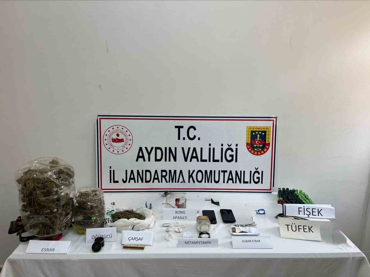 Kuşadası'nda Uyuşturucu Operasyonu: 4 Tutuklama