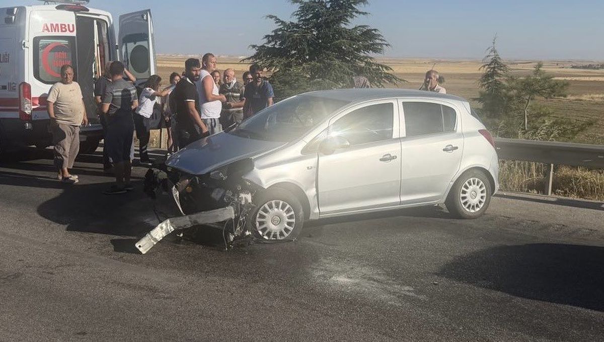Lastik Patlaması Kazası: 3 Yaralı