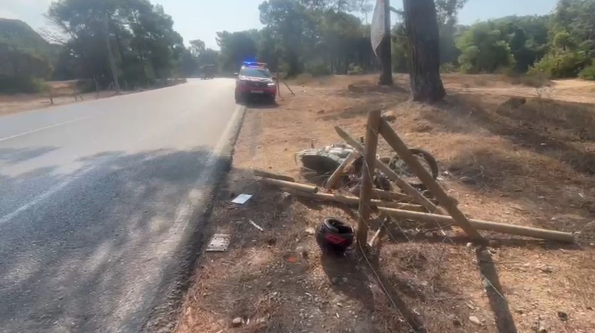 Manavgat'ta motosiklet kazası: 2 yaralı