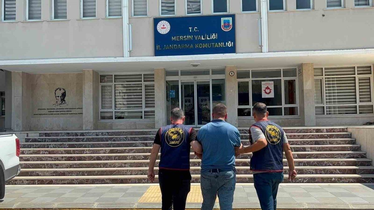 Mersin'de 27,5 Yıl Hapis Cezalı Hükümlü Jandarma Operasyonuyla Yakalandı