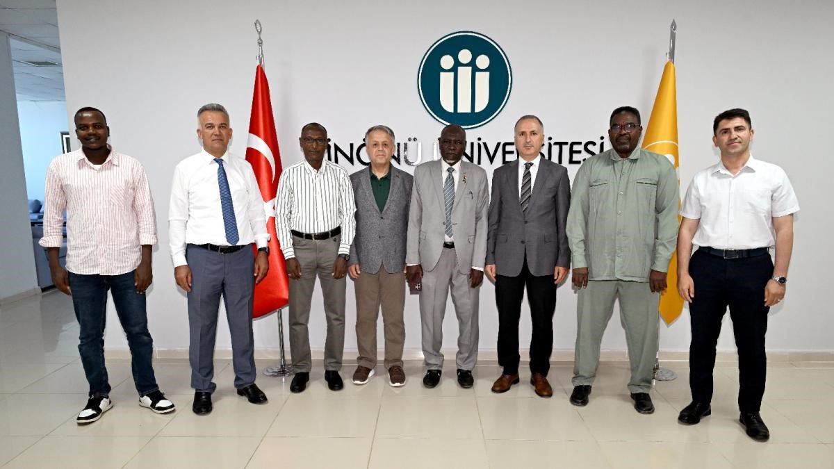 Sudanlı Heyet İnönü Üniversitesi'nde Akademik İş Birliğini Görüştü