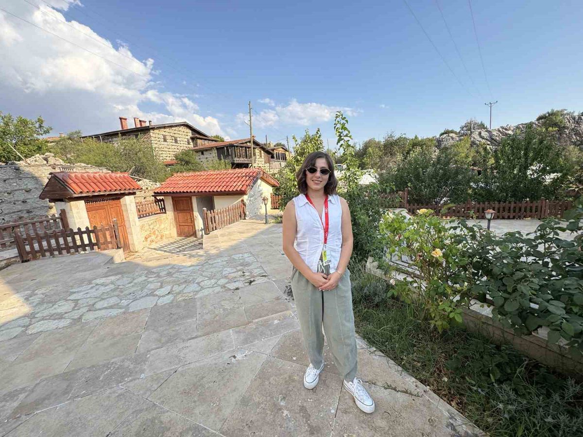 Hukuktan Turizme Uzanan Başarı: Zeynep Ocak'ın İlham Veren Hikayesi