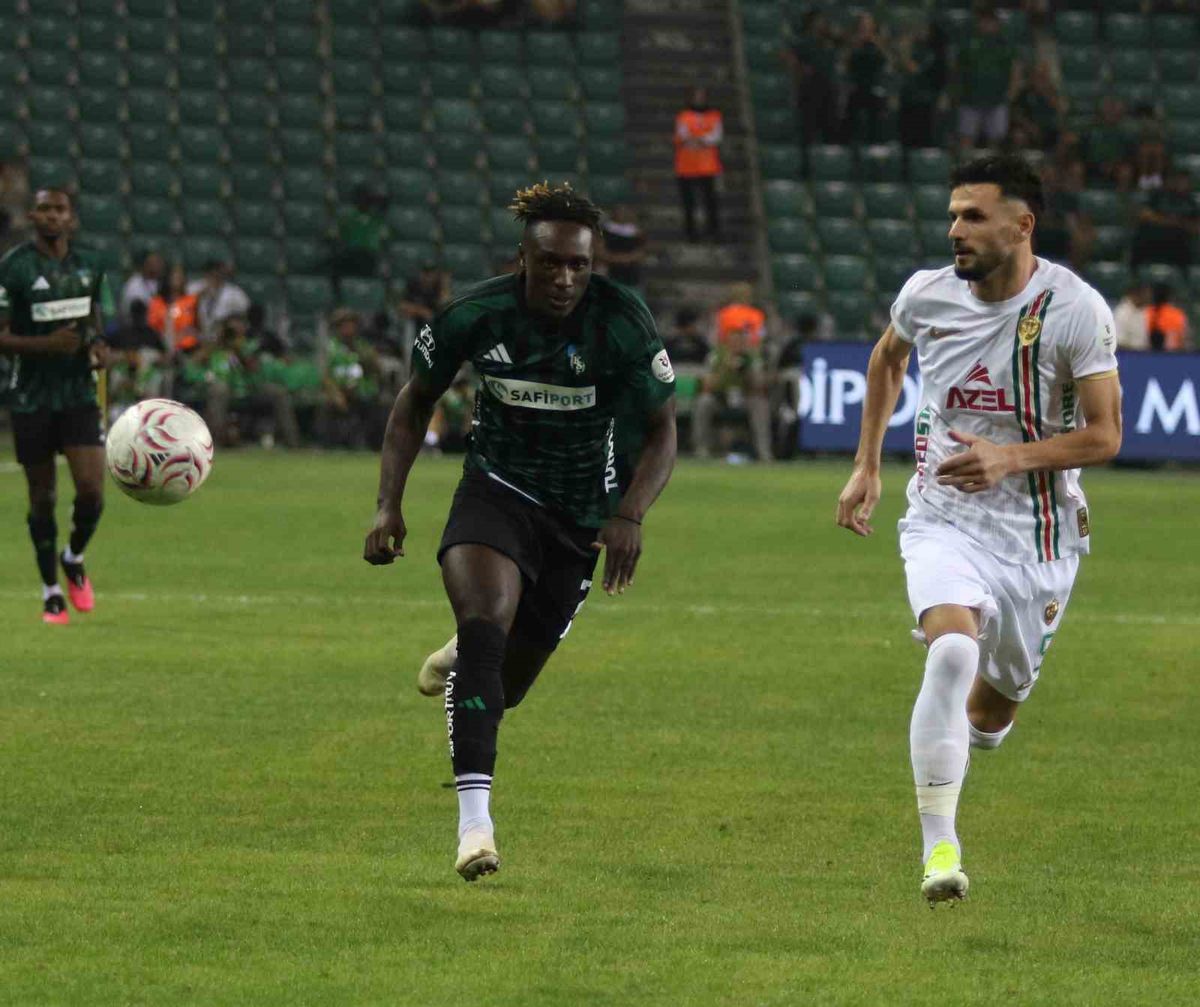 Kocaelispor, Amed karşısında 1-0 önde