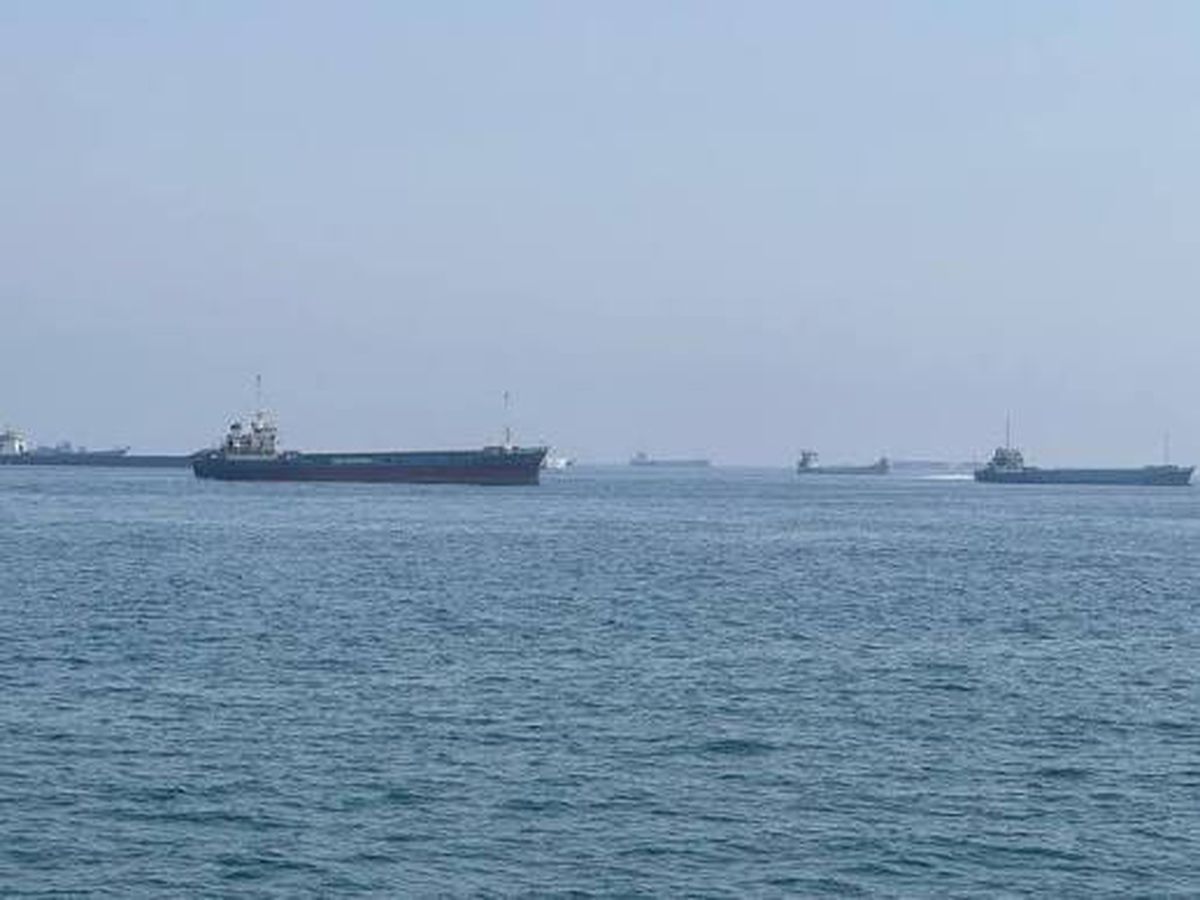 Suudi Arabistan Açıklarında Gemiye Mühimmat İsabet Etti