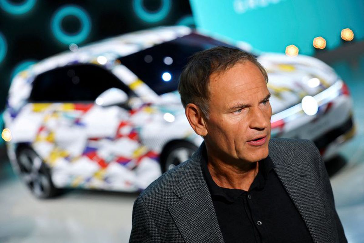 Volkswagen'de İşçi Konseyinden Yönetime 'Felaket İletişim' Eleştirisi: Belirsizlik ve Korku Hakim