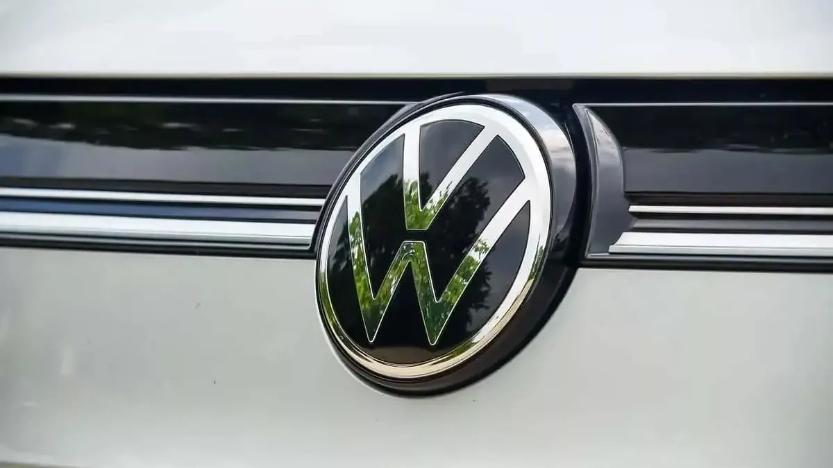 Volkswagen CEO'sundan kritik uyarı: Durum kritikten de öte