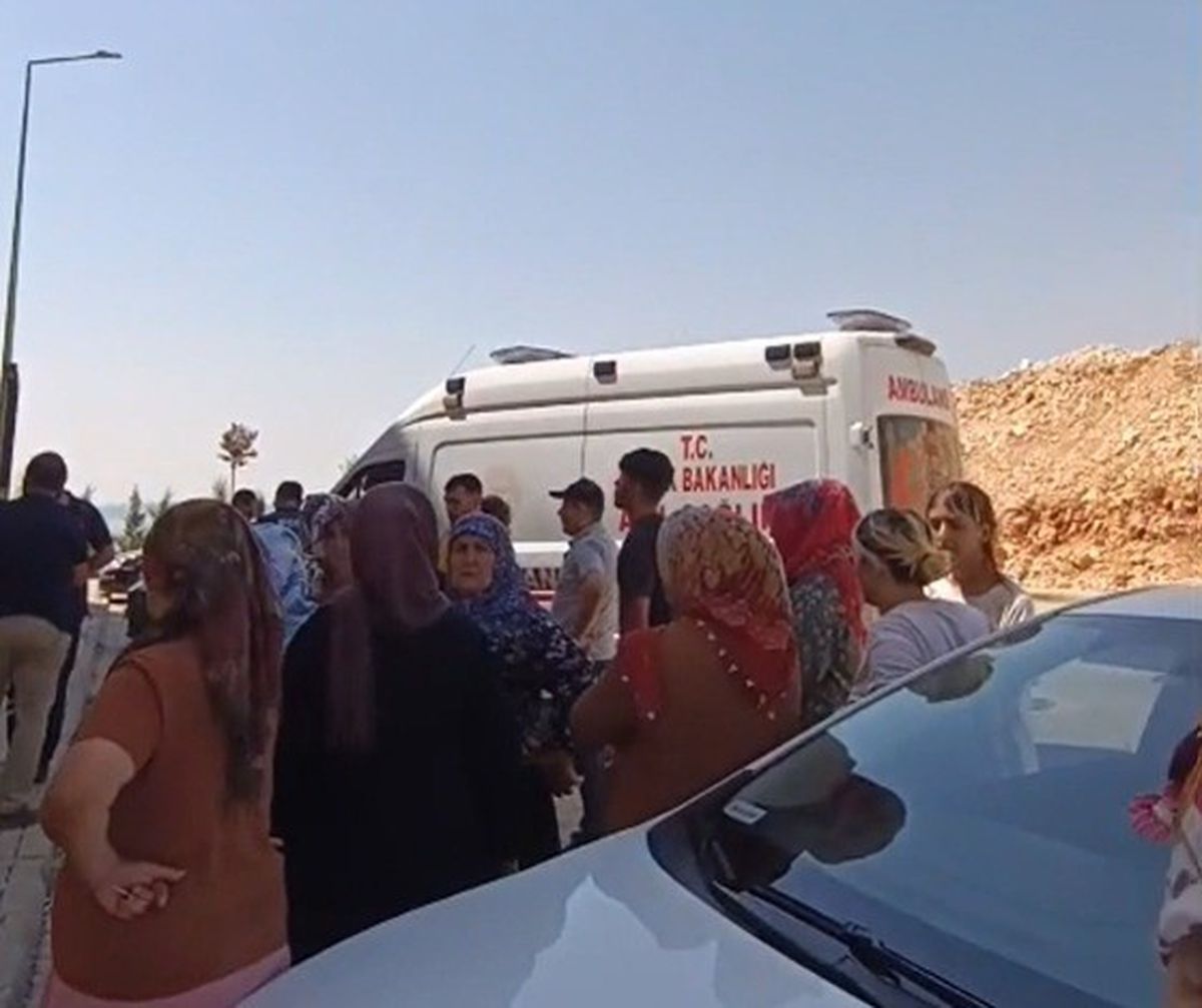 Yaşlı Kadın Balkondan Düşerek Hayatını Kaybetti