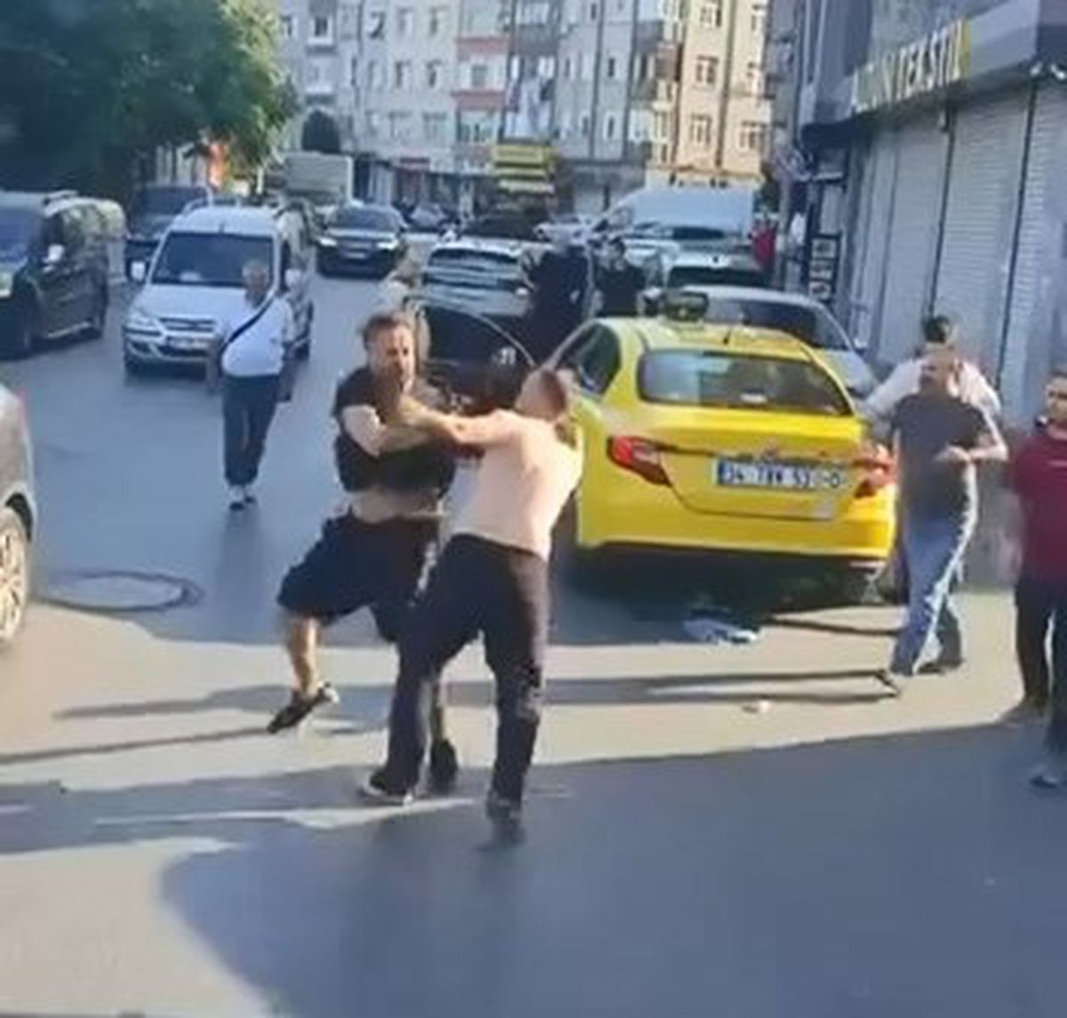 Zeytinburnu'nda taksiciler arasında kavga