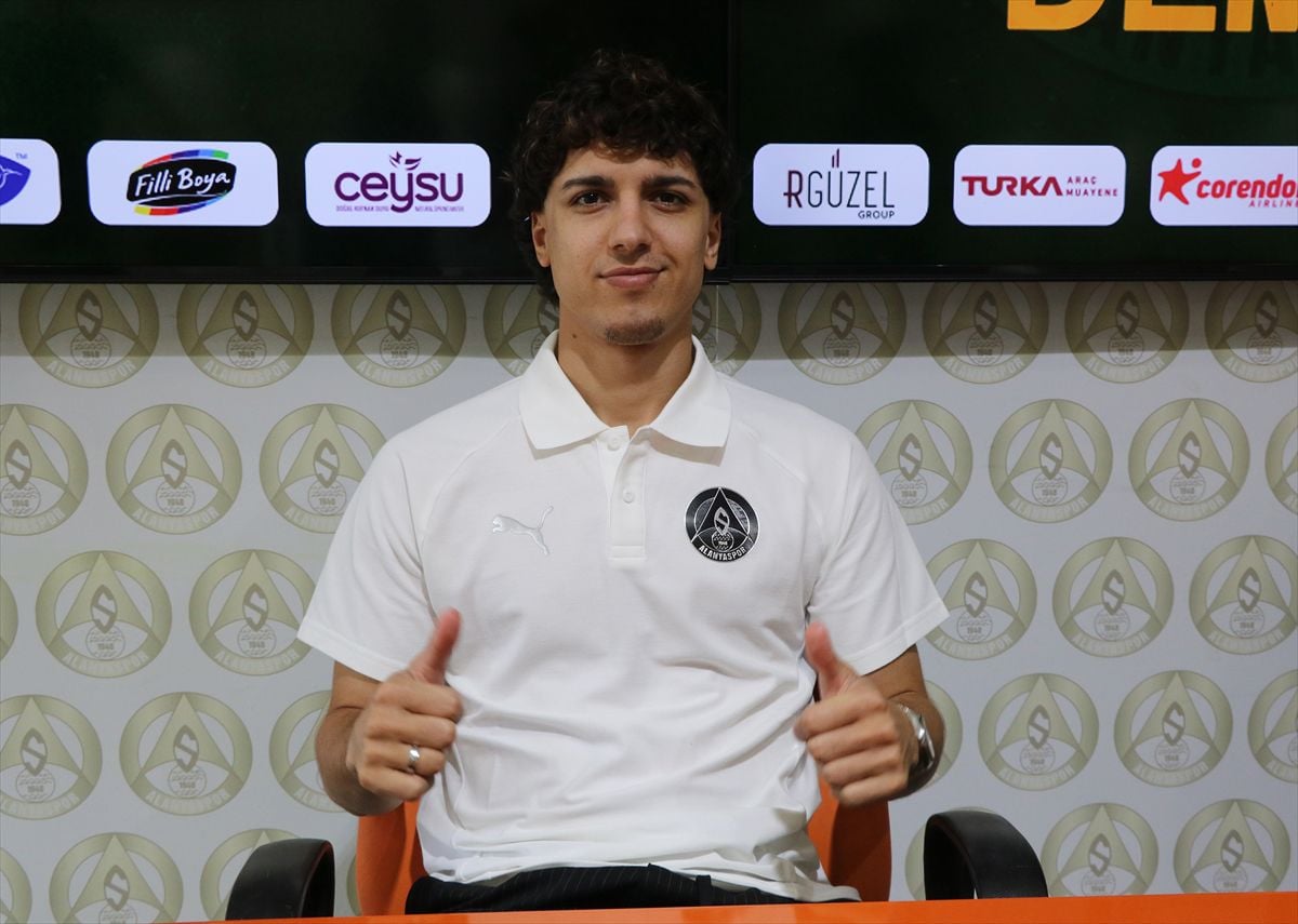 Alanyaspor Emre Demir'i transfer etti
