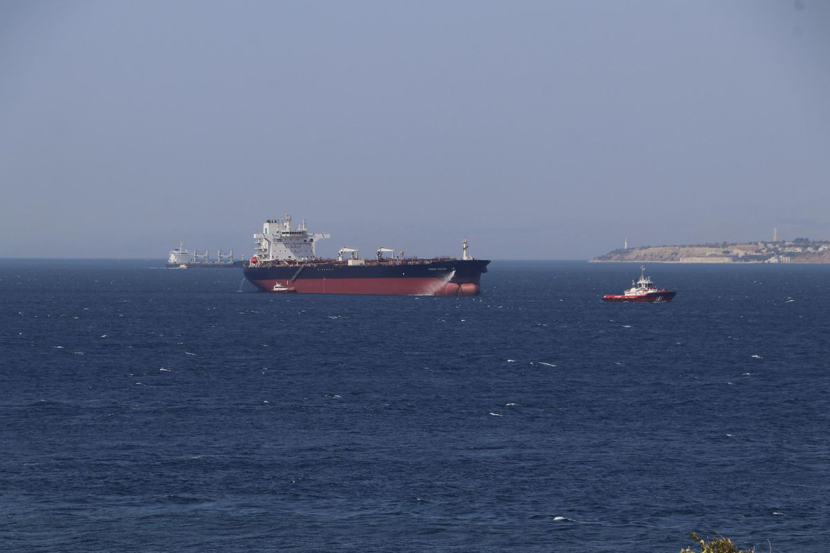 Çanakkale'de tanker arızası