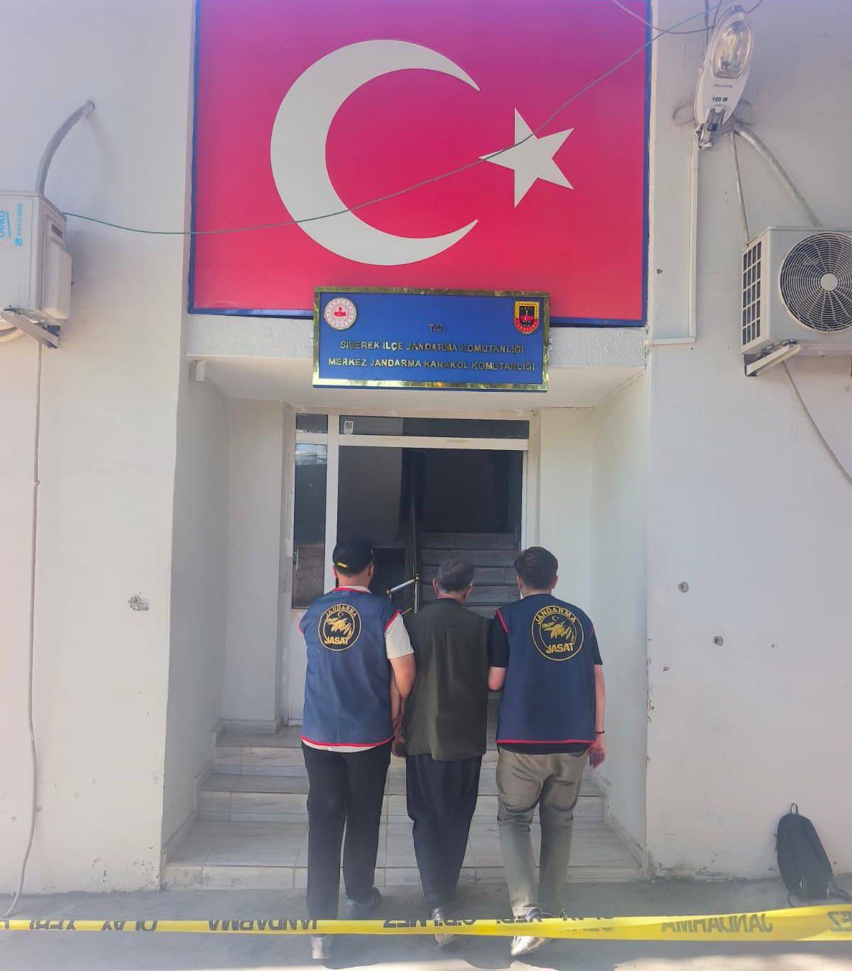Siverek'te 17 Yıl 8 Ay Hapis Cezasıyla Aranan Şahıs Yakalandı