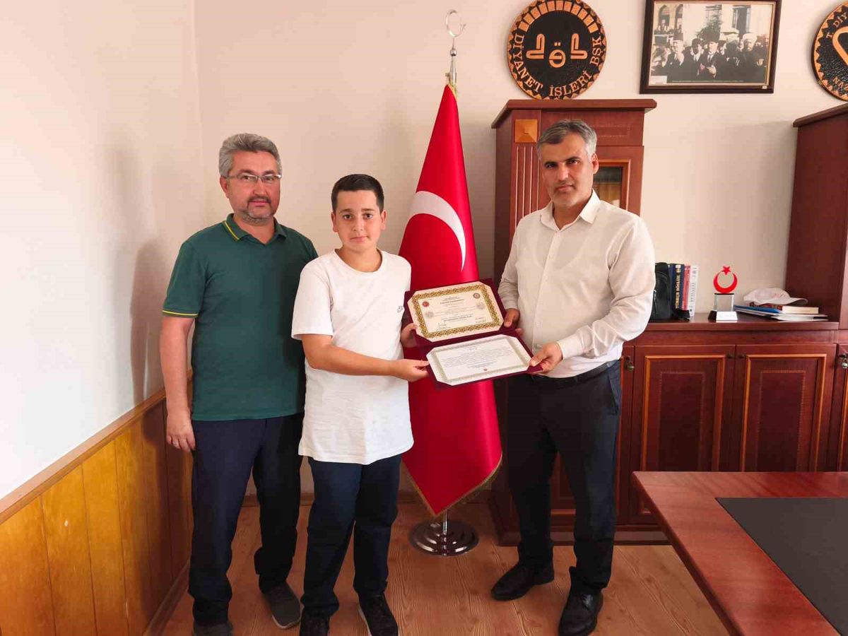 Nazilli'de Hafızlık Belgeleri Sahiplerini Buldu