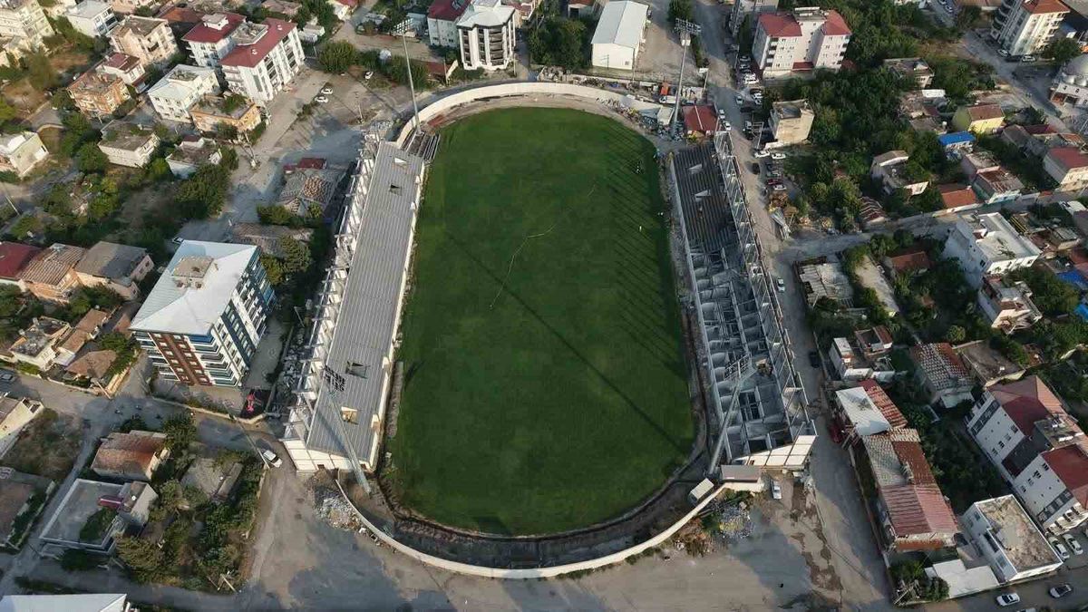 Osmaniye Stadyumu'nda Yüzde 75 Doldu