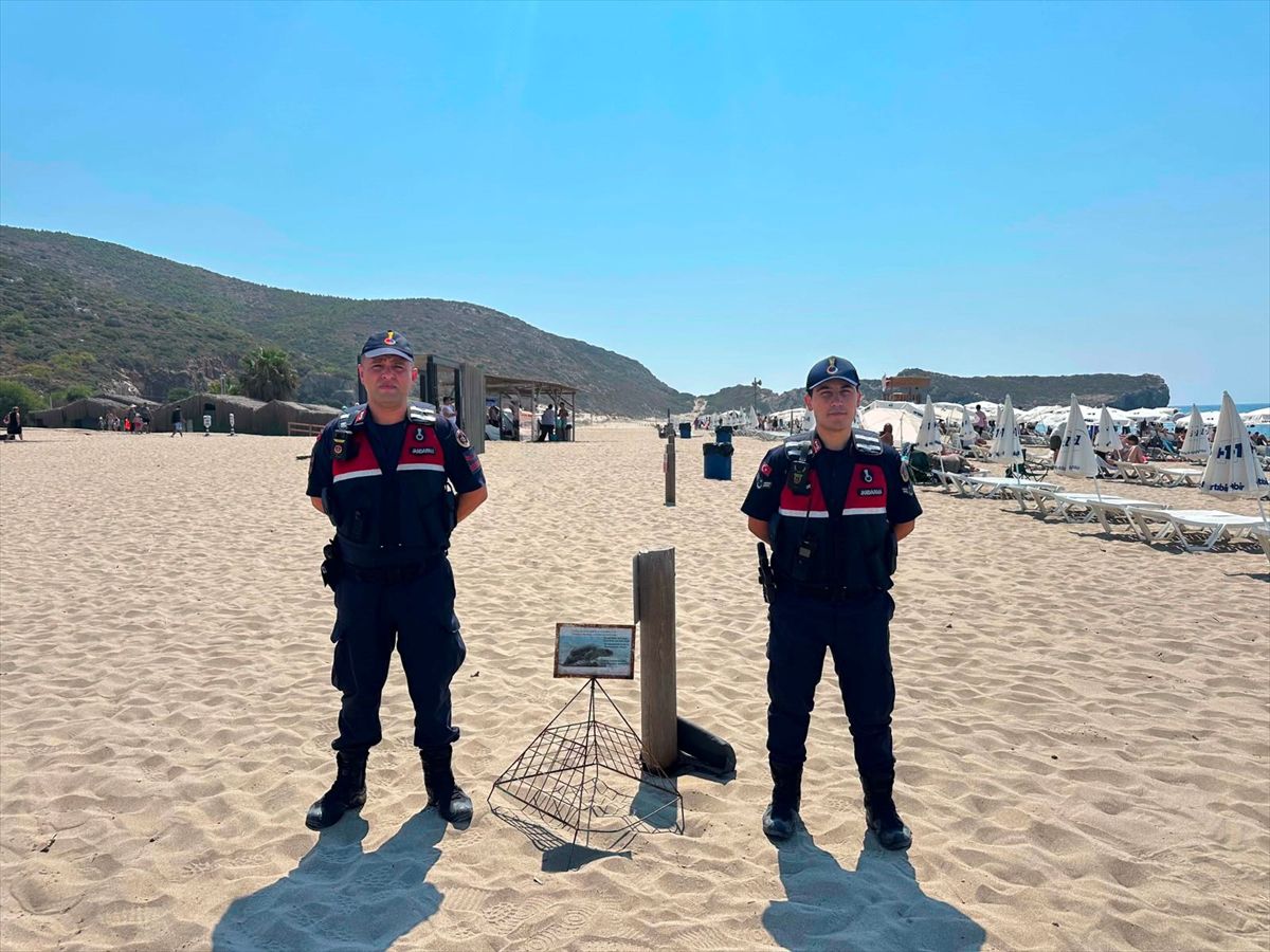 Patara'da Caretta Caretta Yuvaları Jandarma Denetiminde