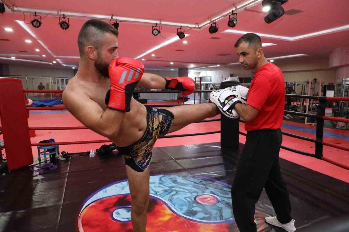 Antrenöre izin yok, şampiyonluklar geldi