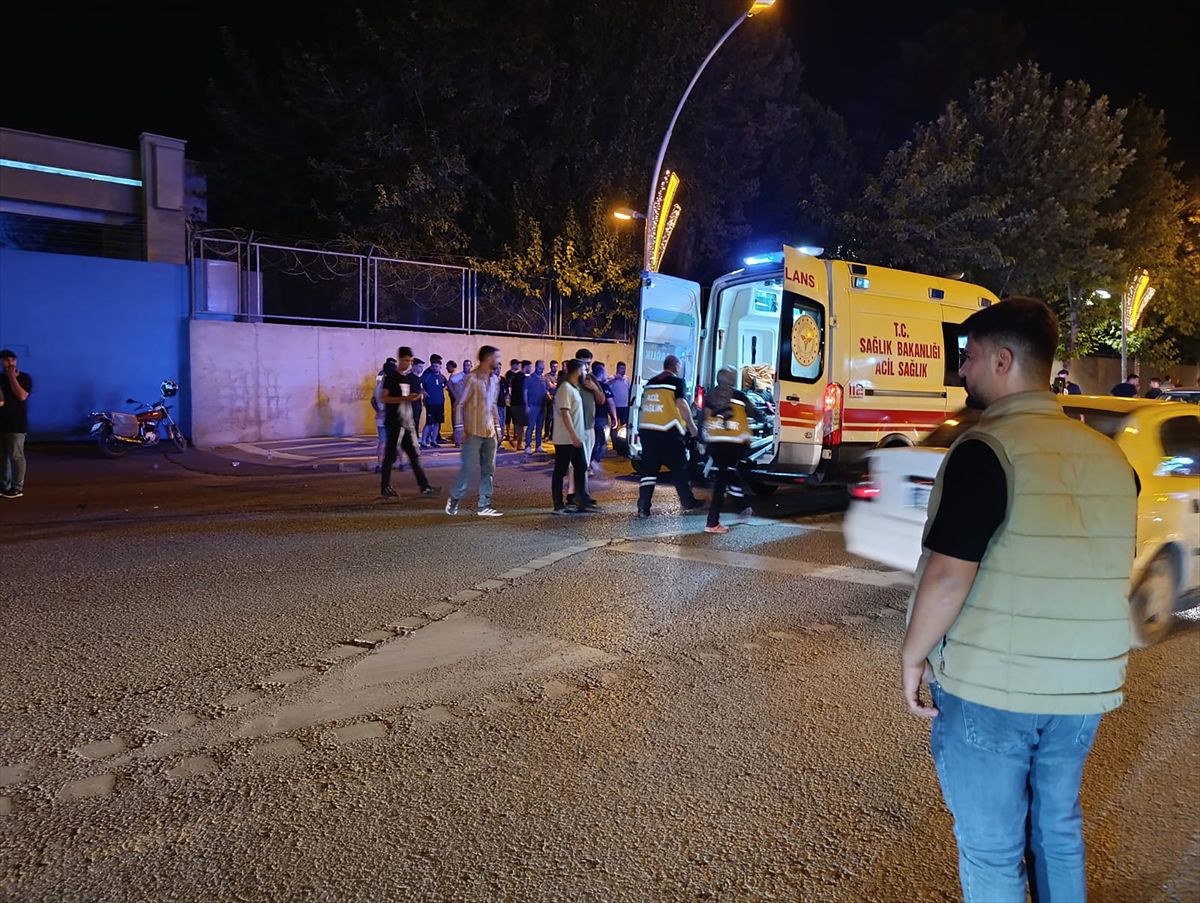 Siverek'te 4 Araçlı Zincirleme Kaza: 2 Yaralı