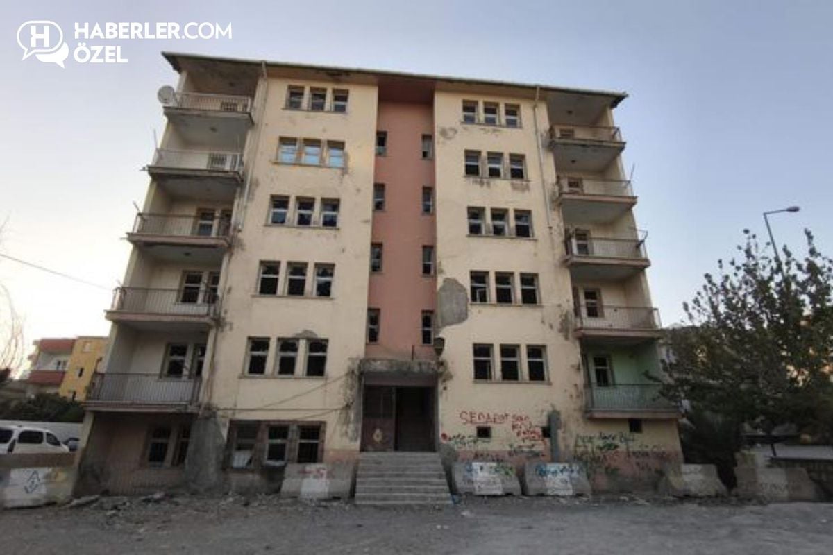 Silopi’nin göbeğinde yıllardır terk edilmiş tehlike