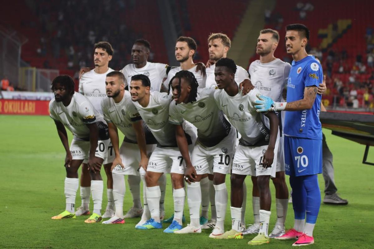 Trendyol Süper Lig 2. Hafta Sona Erdi: Gençlerbirliği Lider, Osimhen Gol Kralı