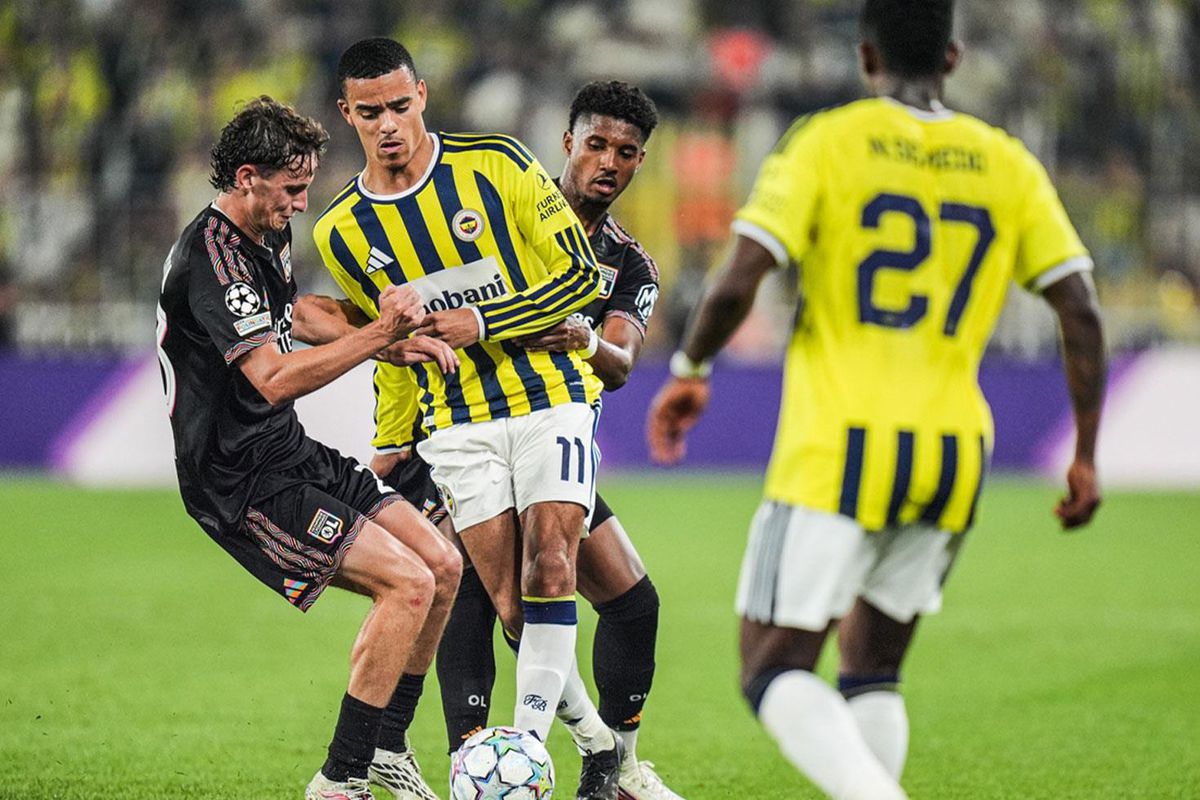 Yıldız isimler yok! İşte Fenerbahçe'nin kader maçının kamp kadrosu
