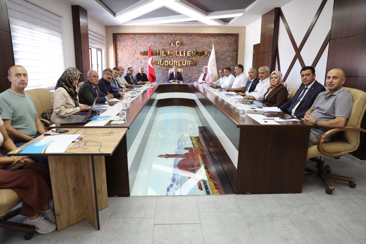 Ağrı'da 2026-2027 Eğitim Yılı Hazırlıkları Toplantısı