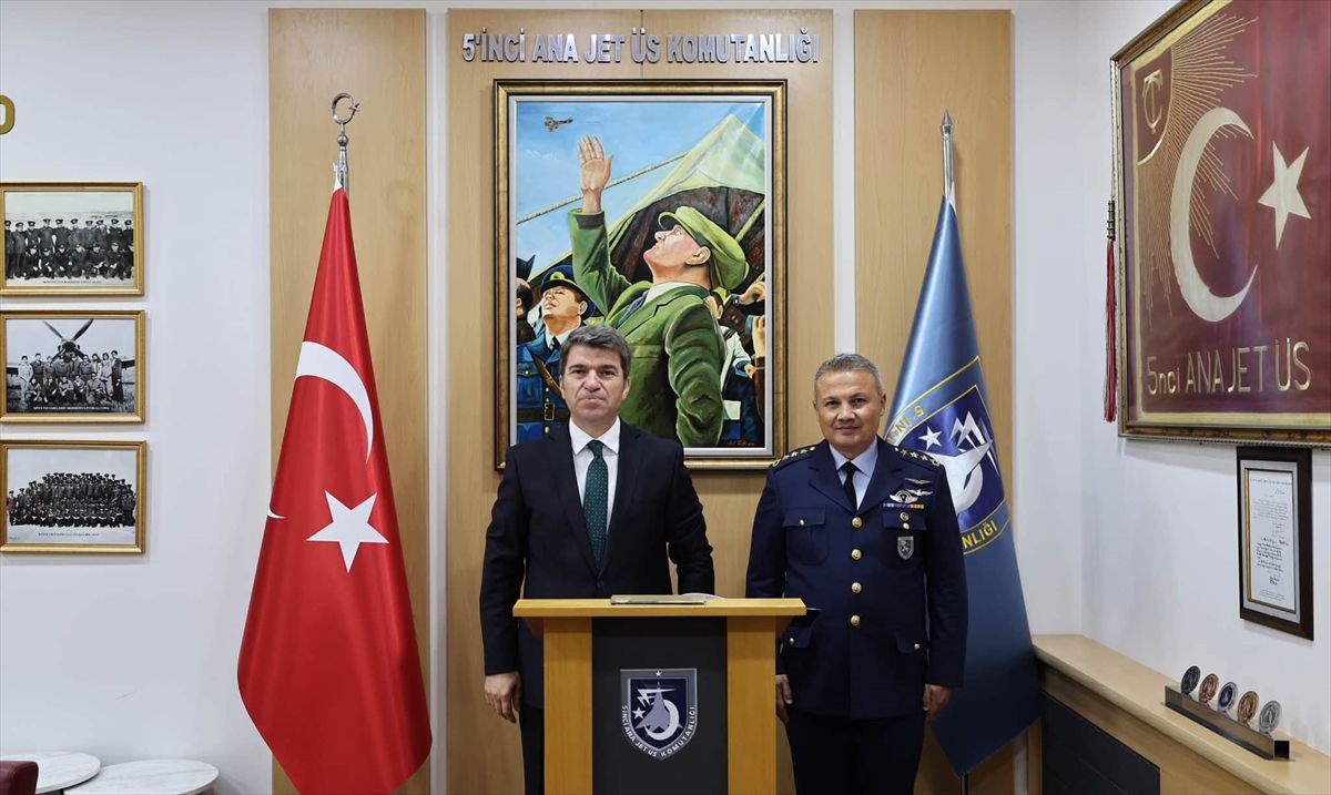 Vali Bakan'dan Gezeravcı'ya ziyaret