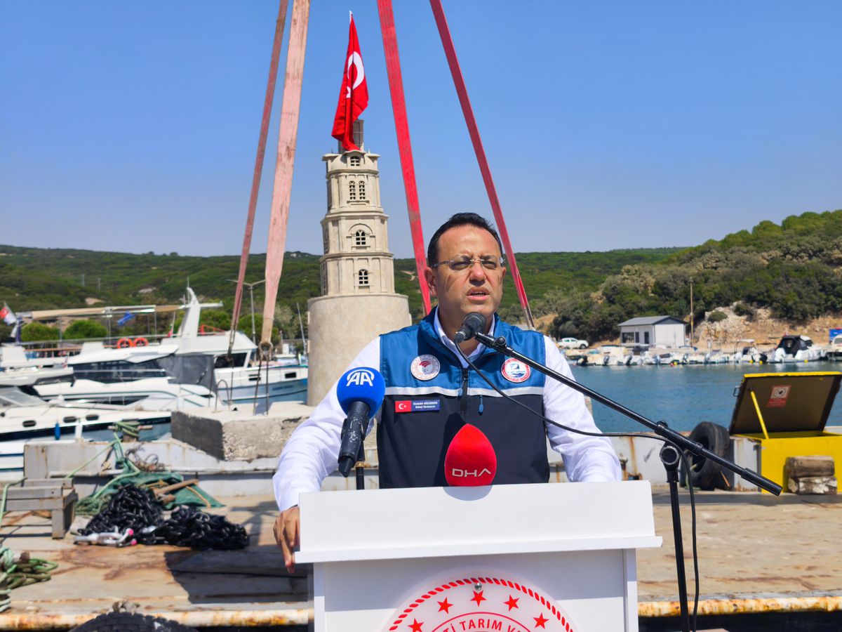 Saros Körfezi'ne Tarihi Eser Maketleriyle Yapay Resif