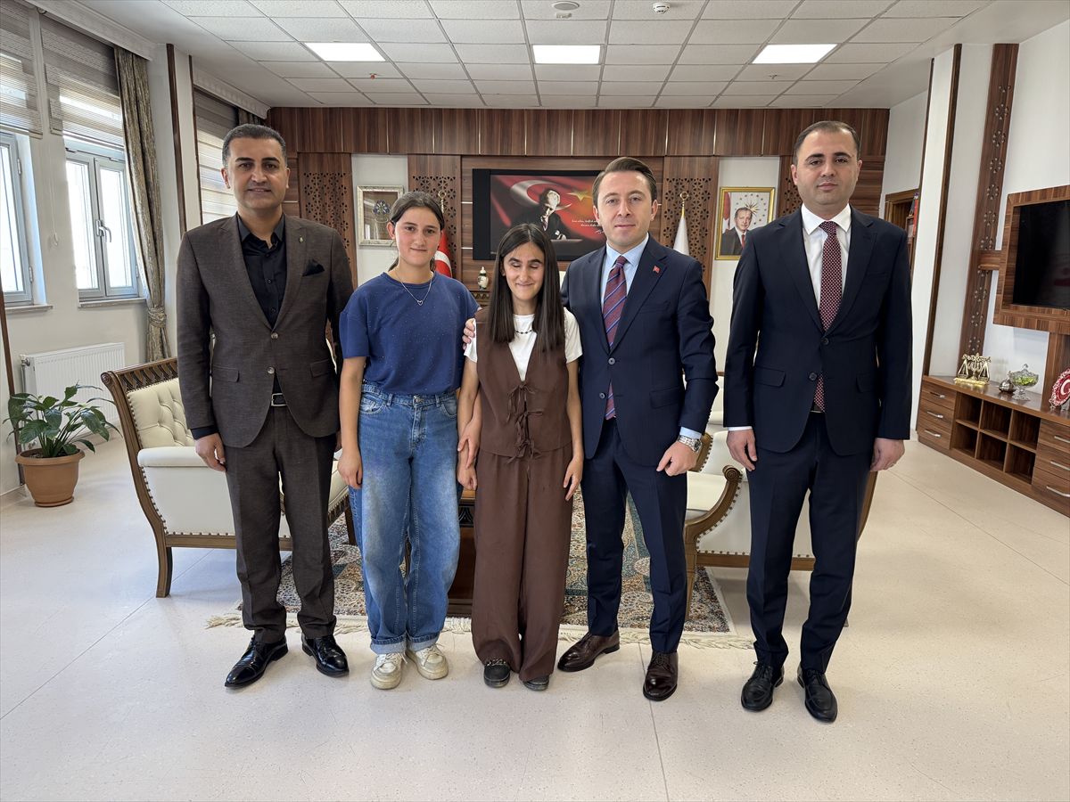 Görme Engelli Kayser Taş, YKS'de Büyük Başarı Elde Etti