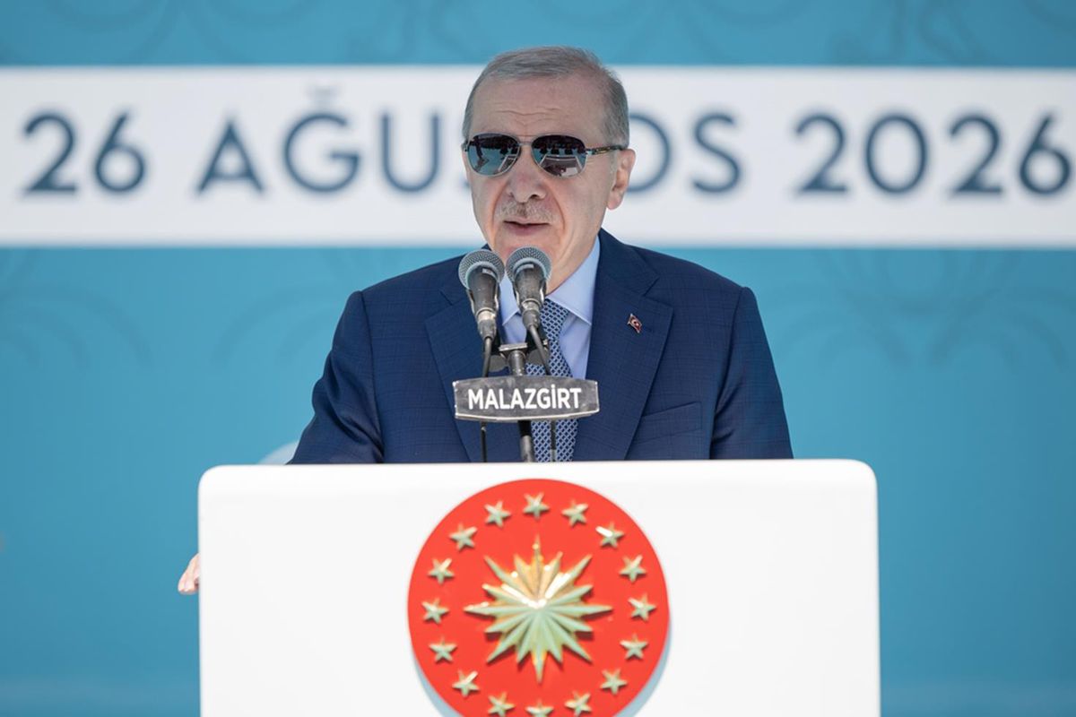 Cumhurbaşkanı Erdoğan'dan Malazgirt'te kritik mesaj: Atımızın kuyruğunu bağladık