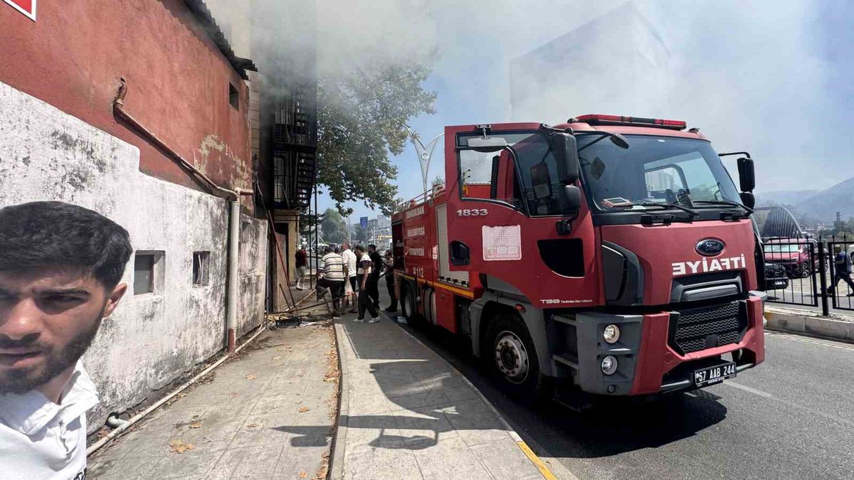Depoda çıkan yangın korkuttu