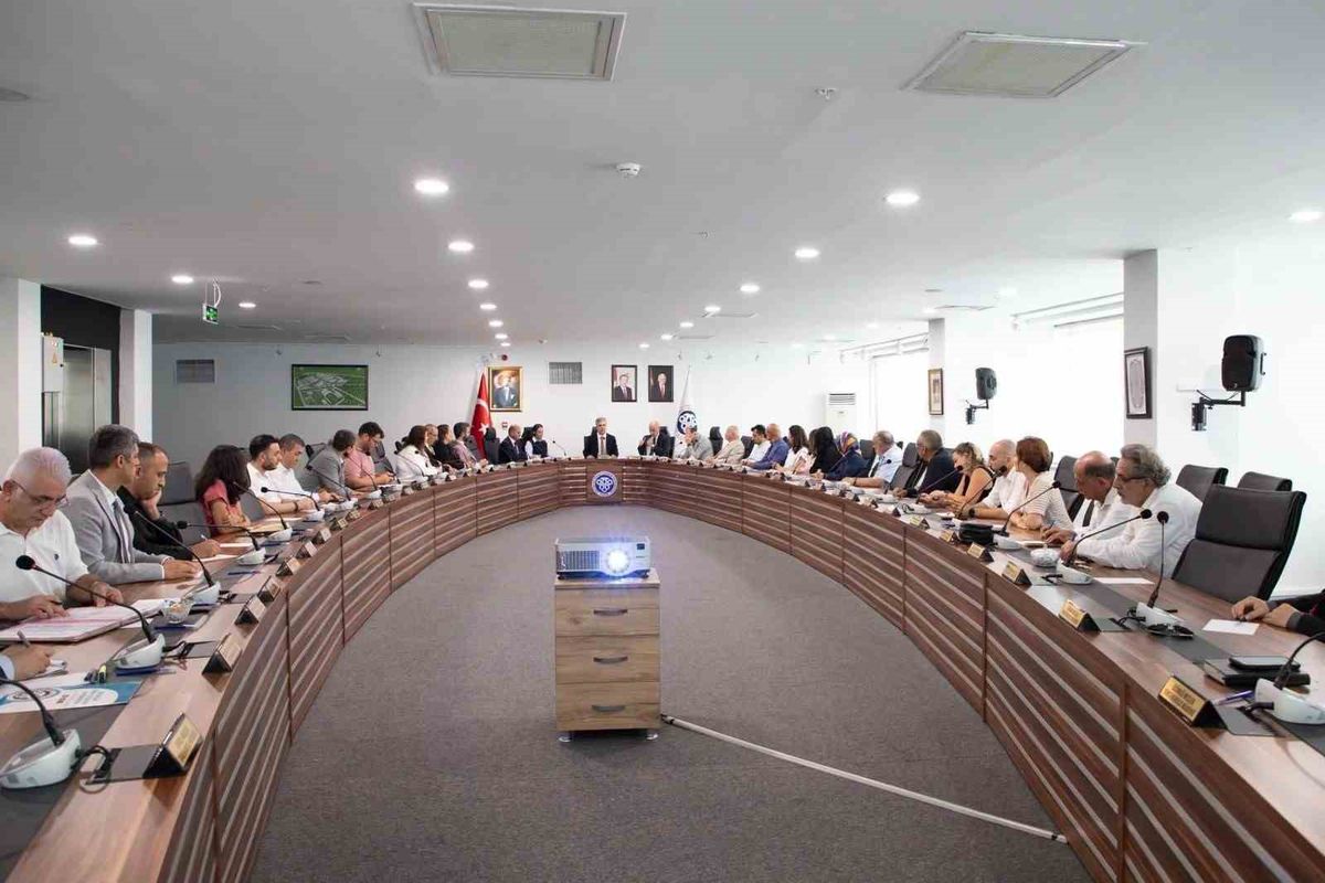 EBYÜ Senato ve Yönetim Kurulu toplantısı gerçekleştirildi
