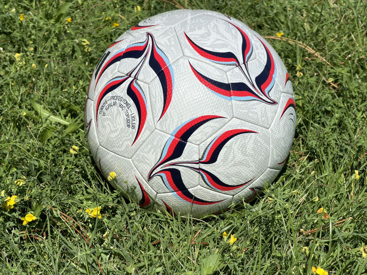 Süper Lig Topunda Edirne Kırmızısı Gururu