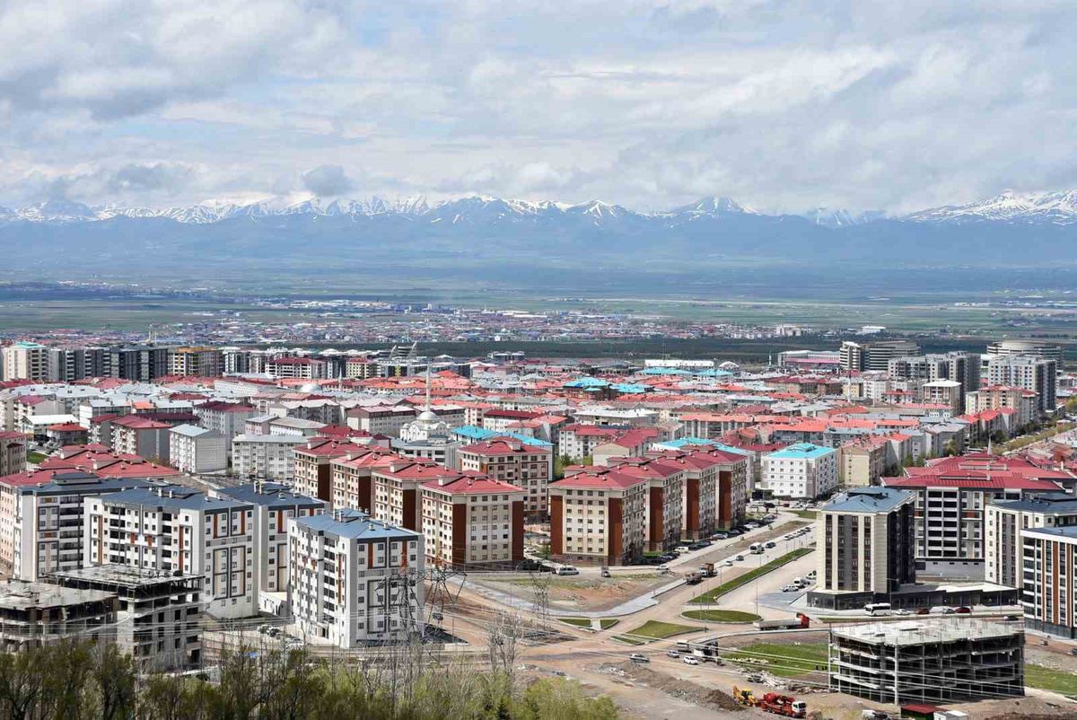 Erzurum'da 2026'nın ilk yarısında 4 bin 358 daire için yapı ruhsatı verildi
