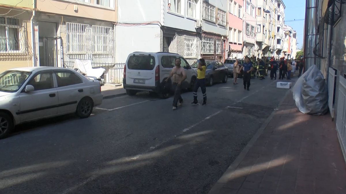Fatih'te Kentsel Dönüşümde Kısmi Çökme: 2 Yaralı