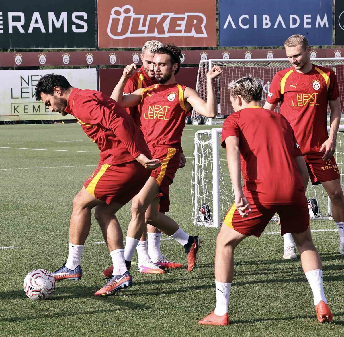 Galatasaray, Göztepe Maçı Hazırlıklarına Devam Ediyor