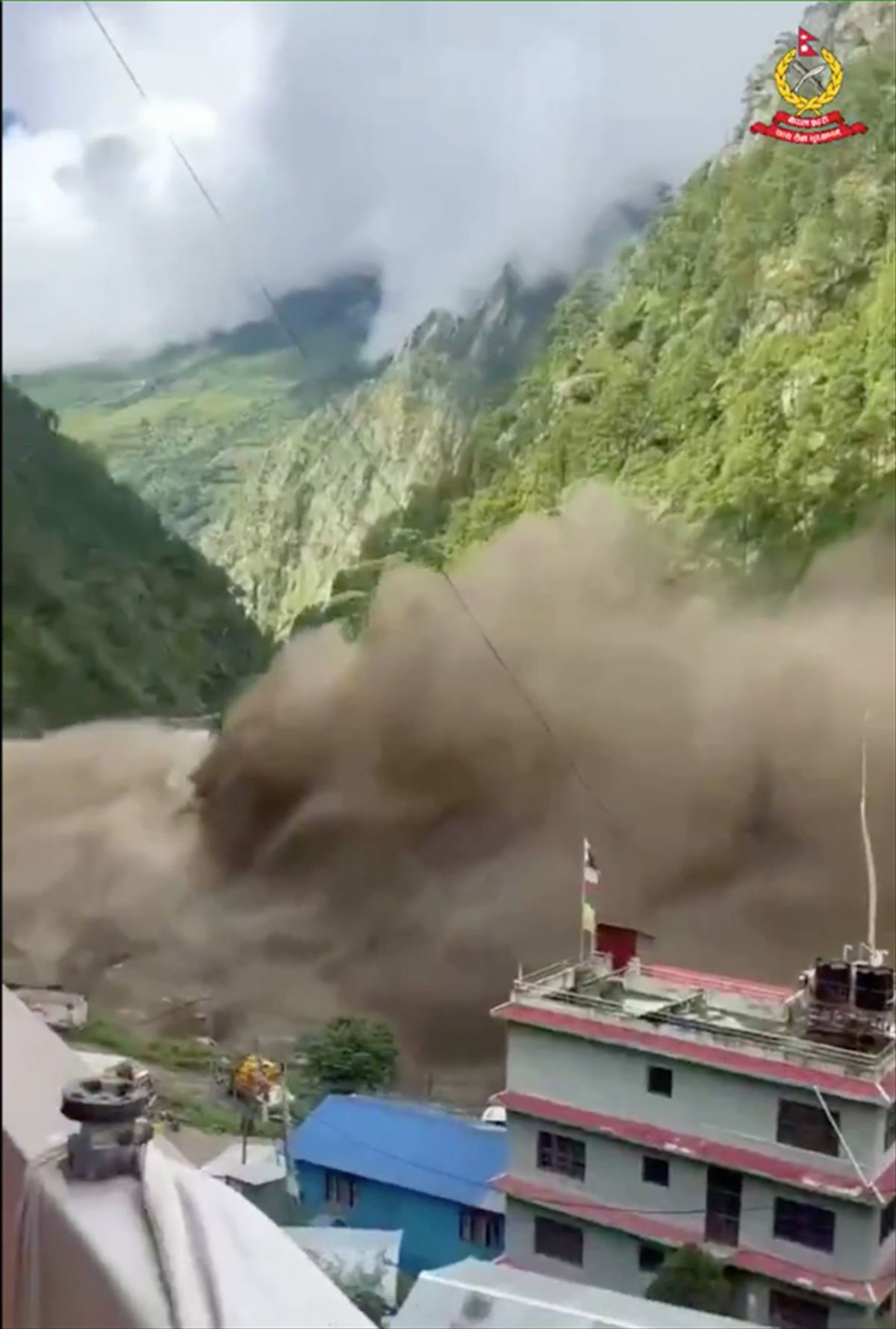 Nepal'de sel: 22 ölü, 384 kayıp