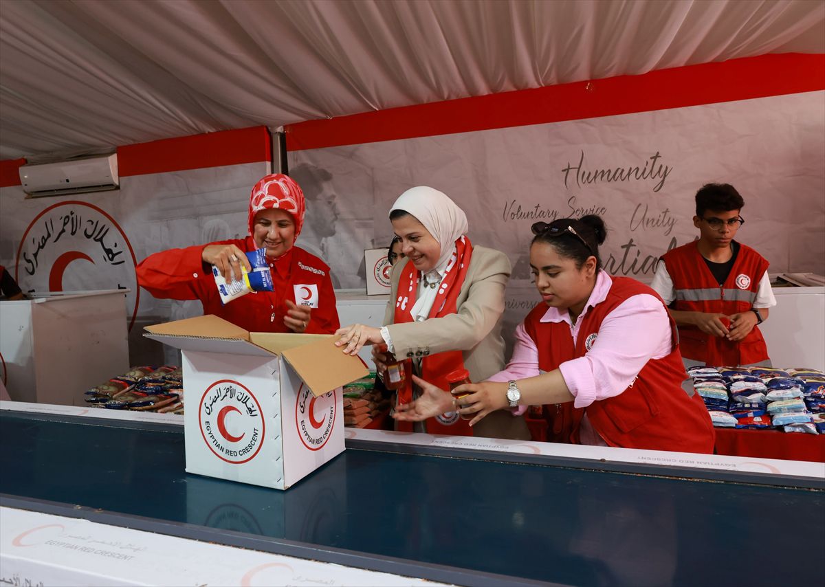 Kızılay Başkanı Gazze Yardımları İçin El-Ariş'te