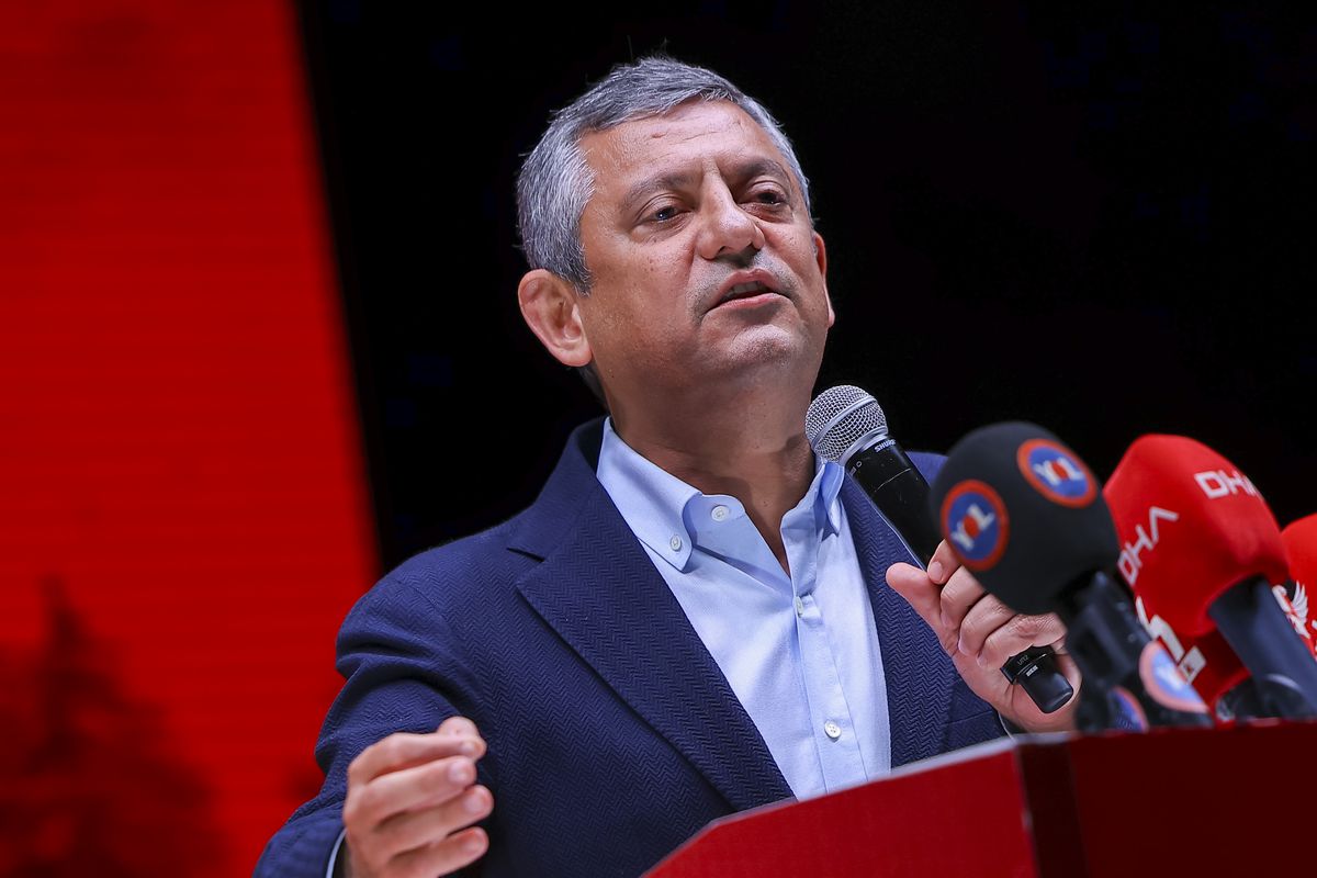 Özgür Özel'den Malazgirt Zaferi'nin 955. Yıl Dönümü Mesajı