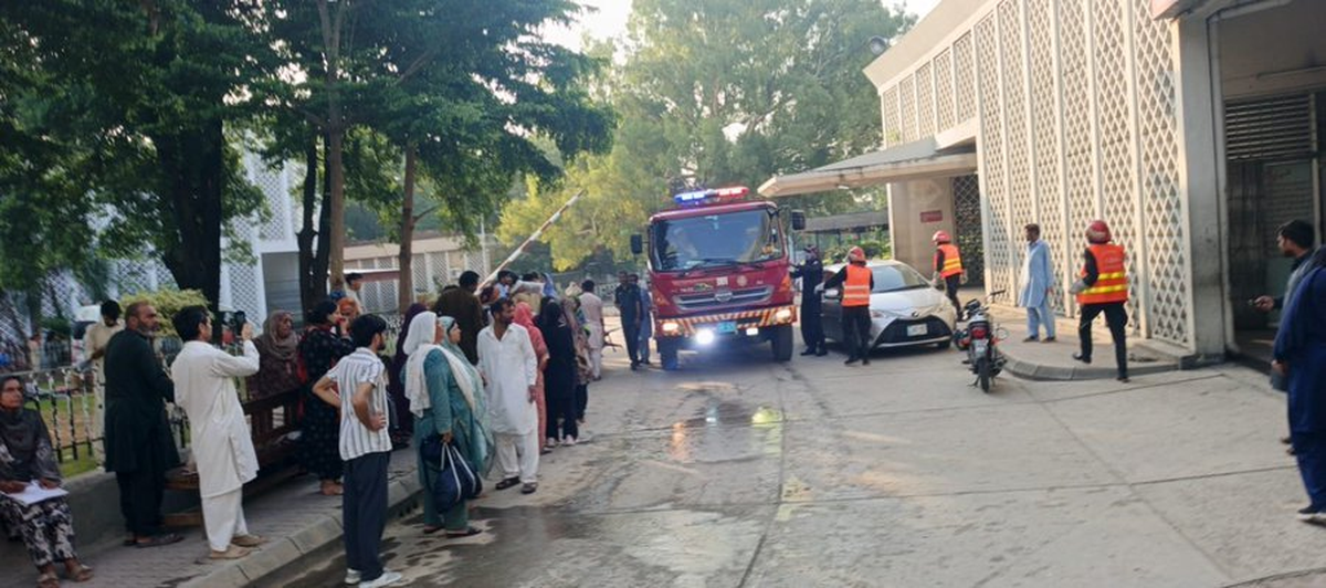 İslamabad'da Hastane Yangını: 14 Yenidoğan Bebek Hayatını Kaybetti
