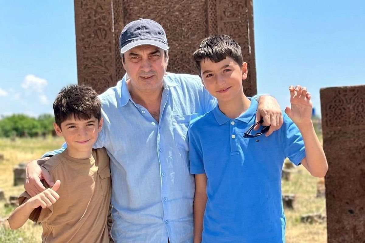 Polat Alemdar’ın oğulları büyüdü! Necati Şaşmaz’dan dikkat çeken kare