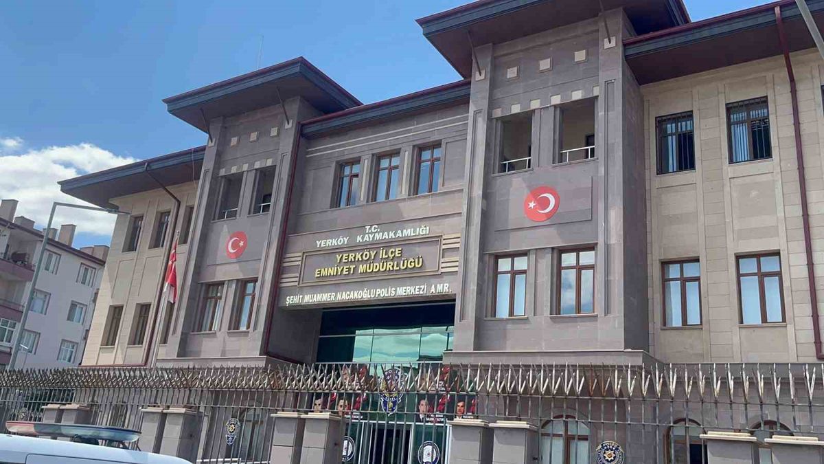 Yozgat'ta sazan sarmalı dolandırıcılığı son anda önlendi